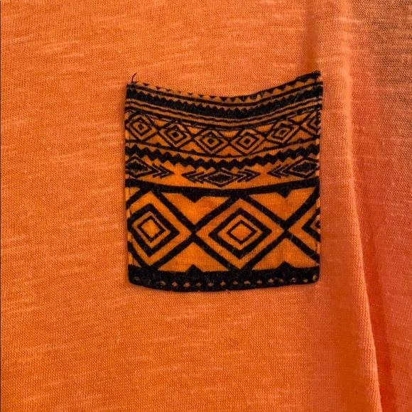 Rue21 Orange Scoop Neck Tee with Aztec Design - Picture 4 of 4